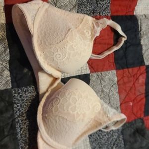 NEW Bra